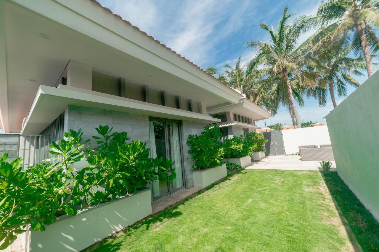 The Ocean Villas Managed By The Ocean Resort Дананг Екстер'єр фото