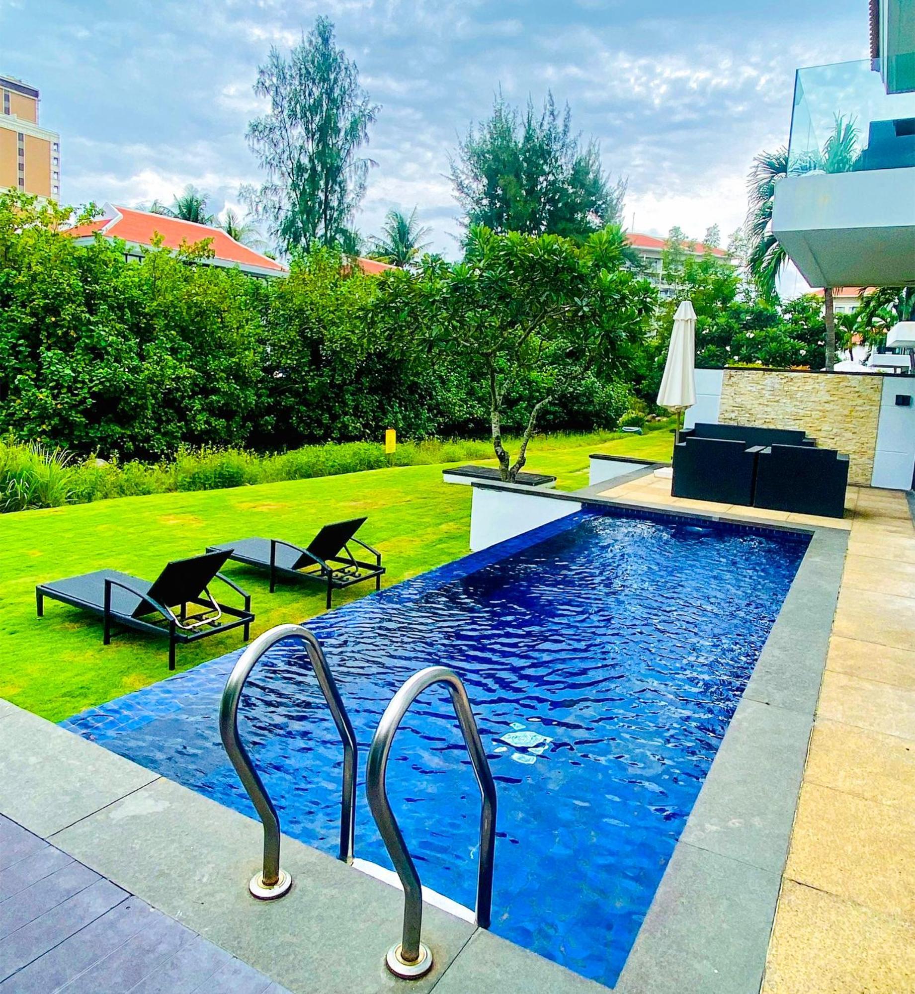 The Ocean Villas Managed By The Ocean Resort Дананг Екстер'єр фото
